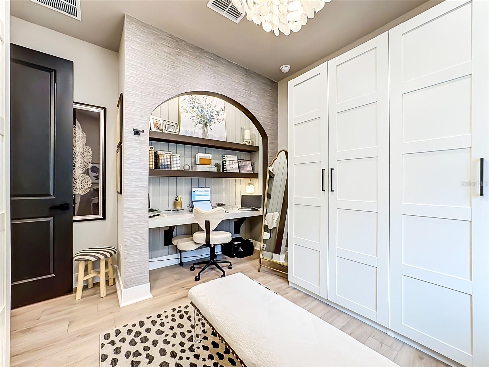 18105 GRAND PROSPERITY DR