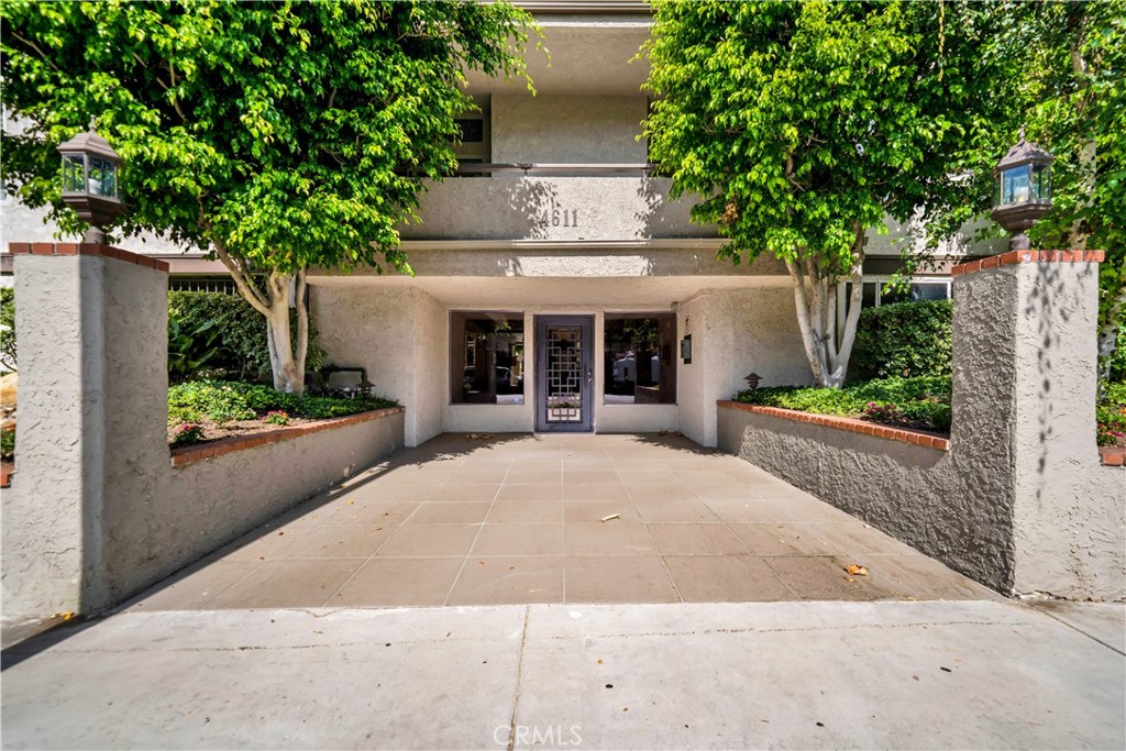 4611 Vista Del Monte Avenue Unit: 103