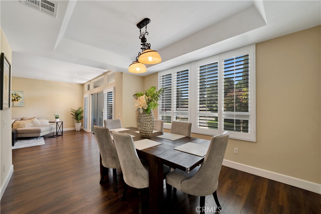 4611 Vista Del Monte Avenue Unit: 103