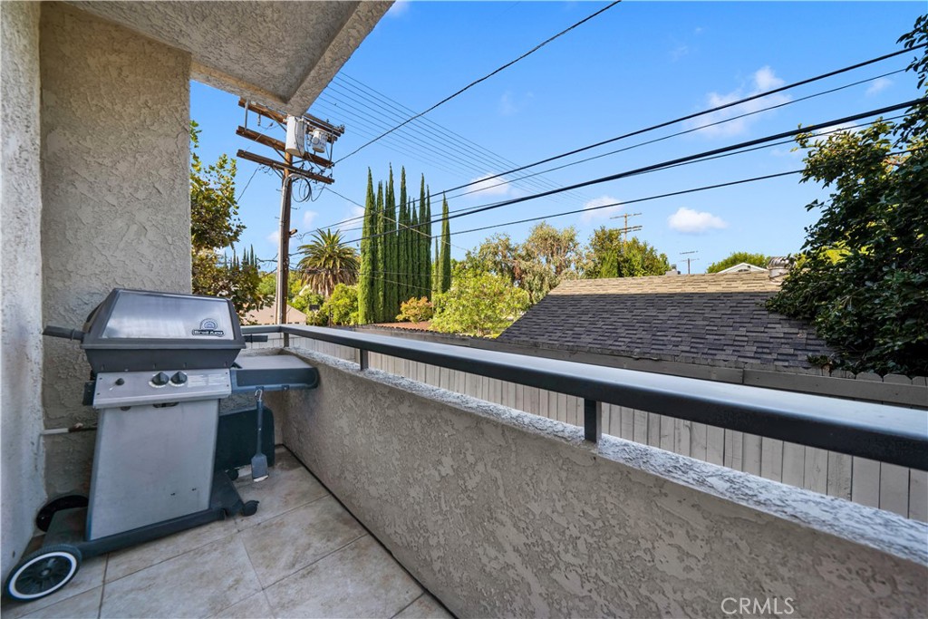 4611 Vista Del Monte Avenue Unit: 103