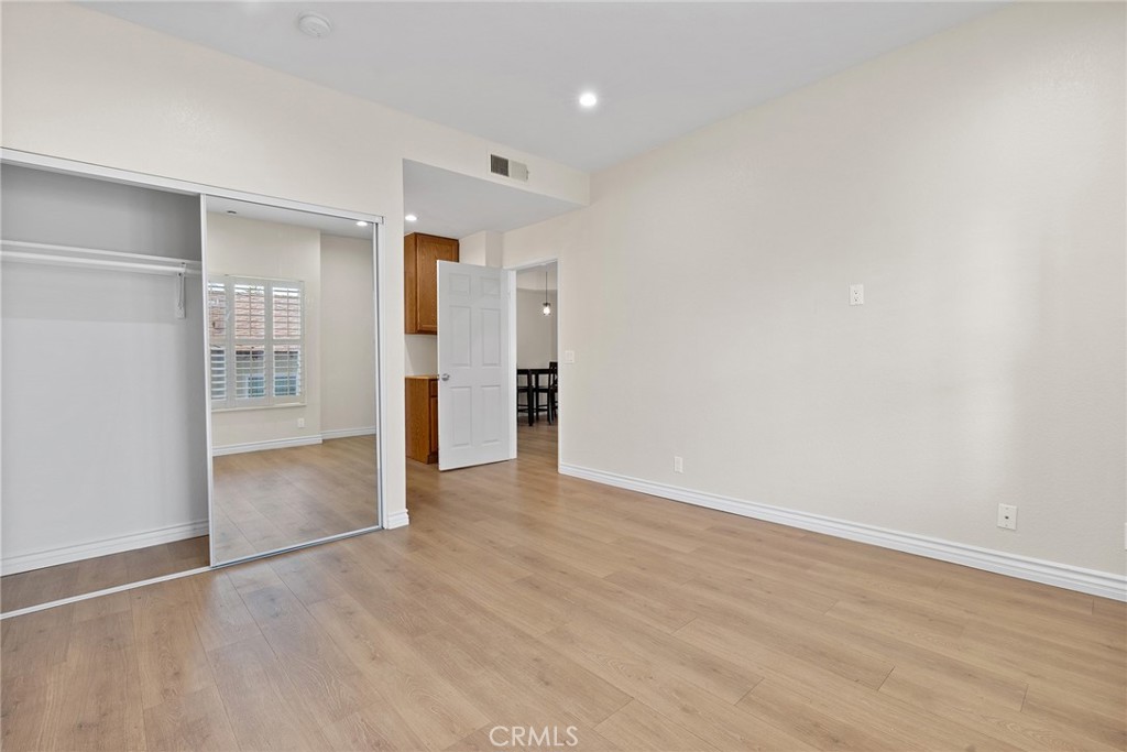 5420 Sylmar Avenue 119