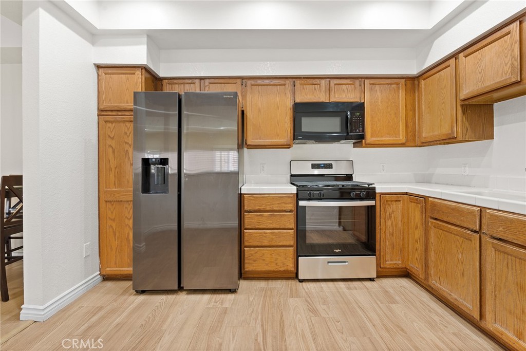 5420 Sylmar Avenue 119