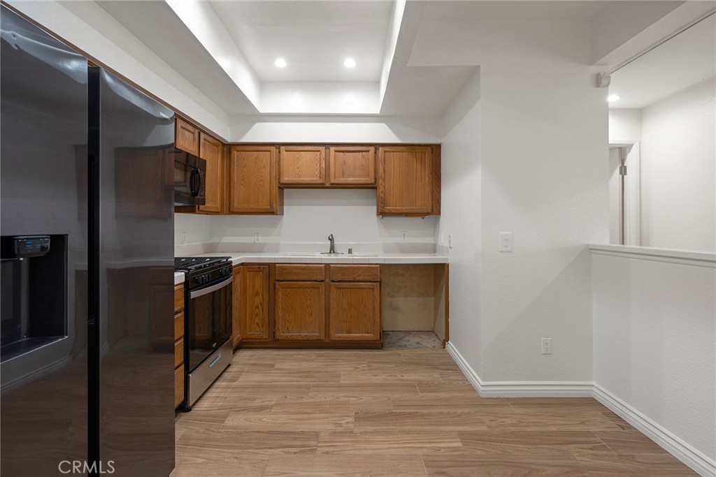 5420 Sylmar Avenue 119