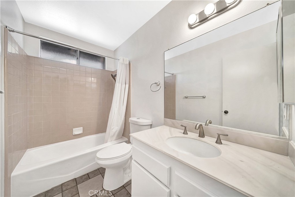 19551 Rinaldi Street 26