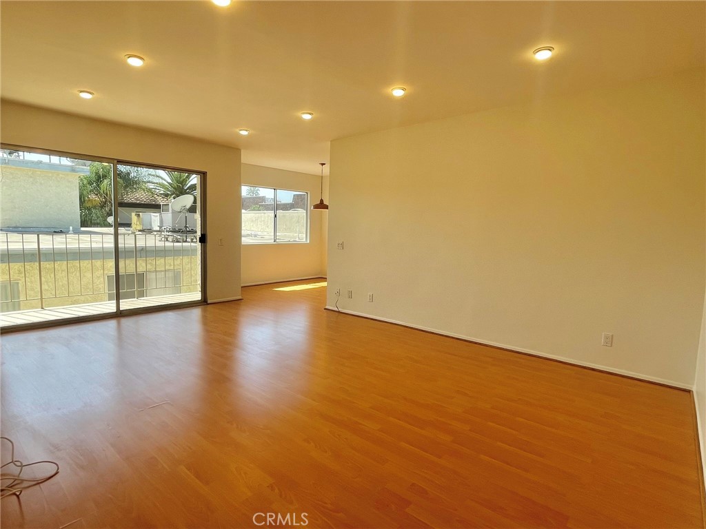 5400 Lindley Avenue 321