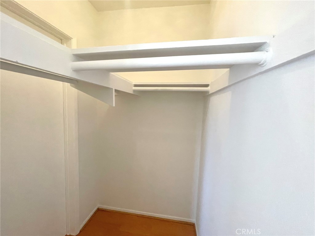 5400 Lindley Avenue 321