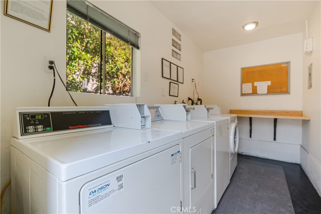 11138 Aqua Vista Street 49