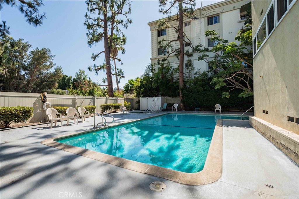 11138 Aqua Vista Street 49
