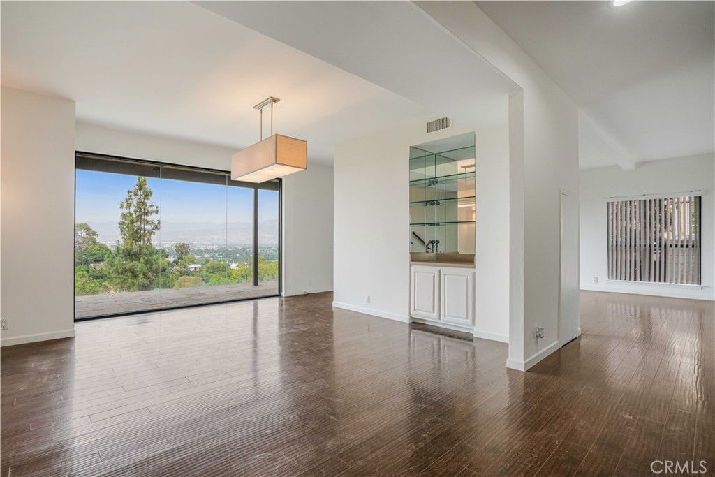 3622 Roberts View Place