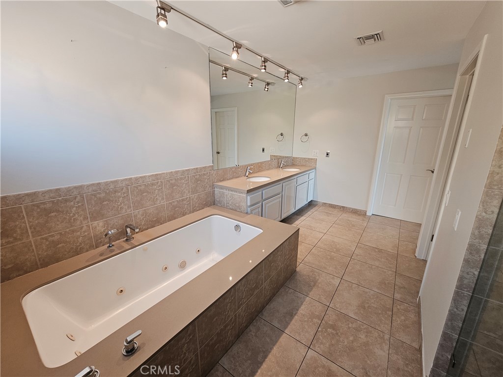 3622 Roberts View Place