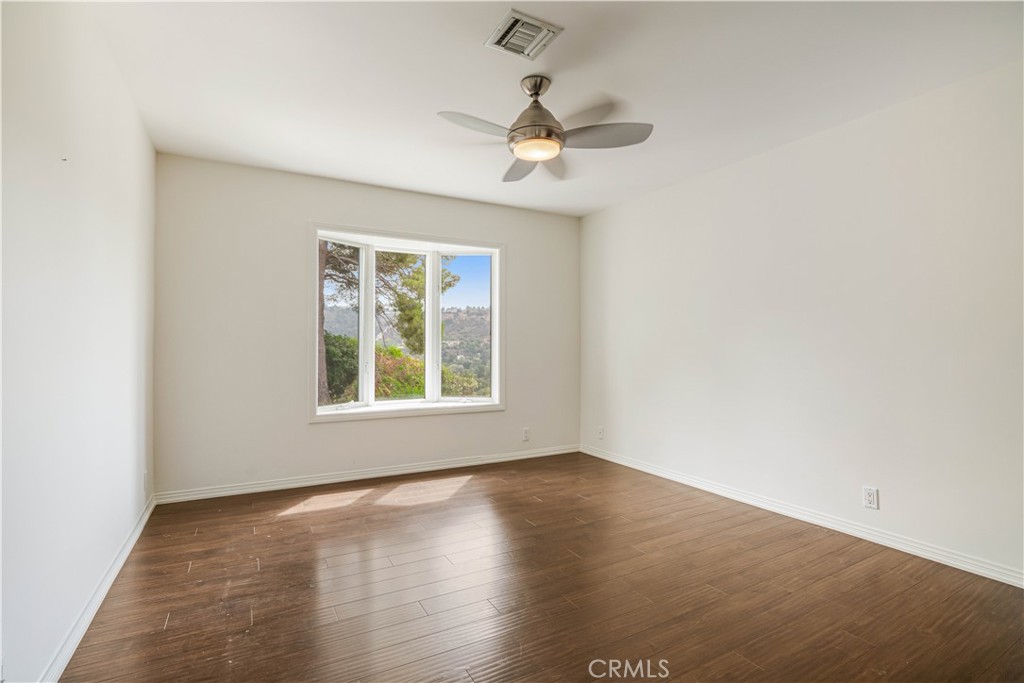 3622 Roberts View Place