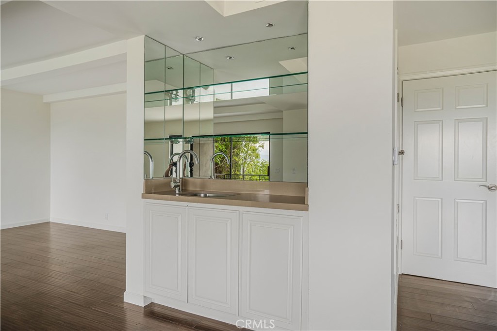 3622 Roberts View Place