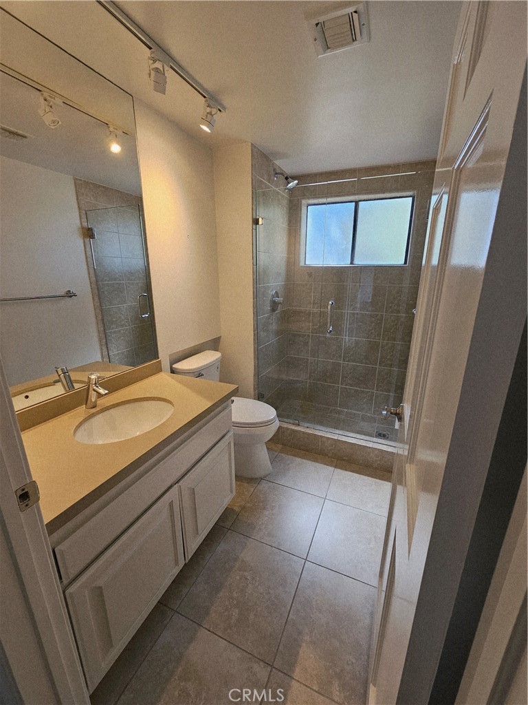 3622 Roberts View Place