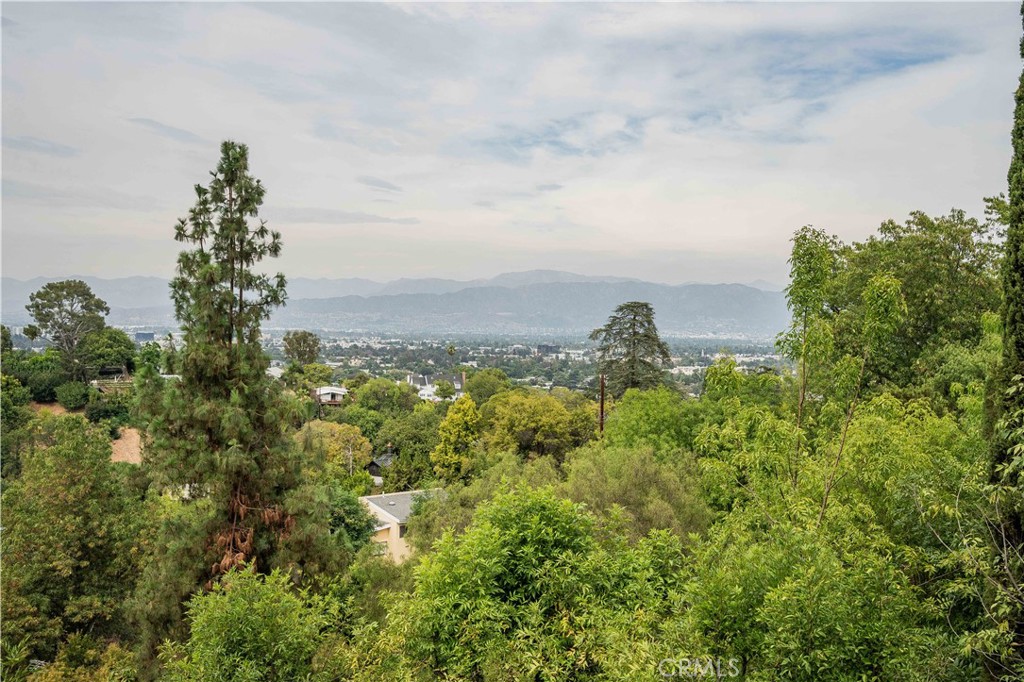 3622 Roberts View Place