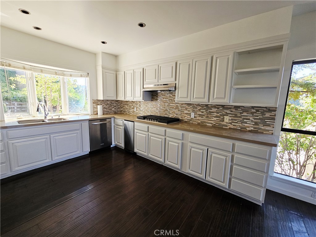 3622 Roberts View Place