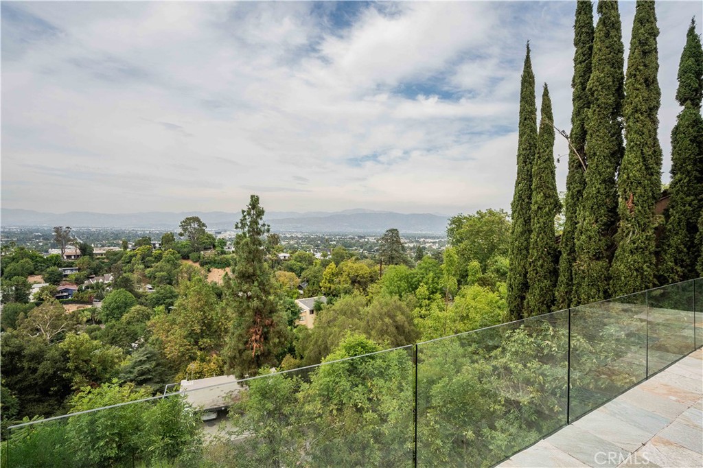 3622 Roberts View Place