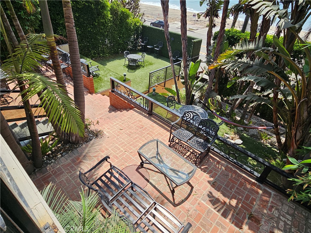 21549 Pacific Coast Highway