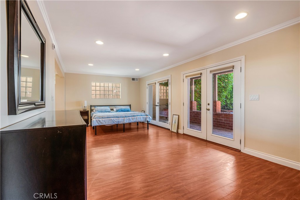 21549 Pacific Coast Highway