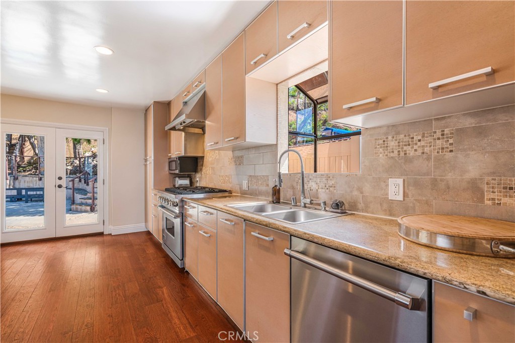 21549 Pacific Coast Highway