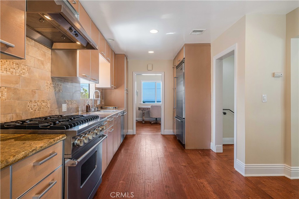 21549 Pacific Coast Highway