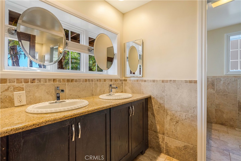 21549 Pacific Coast Highway