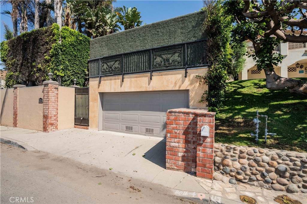 21549 Pacific Coast Highway