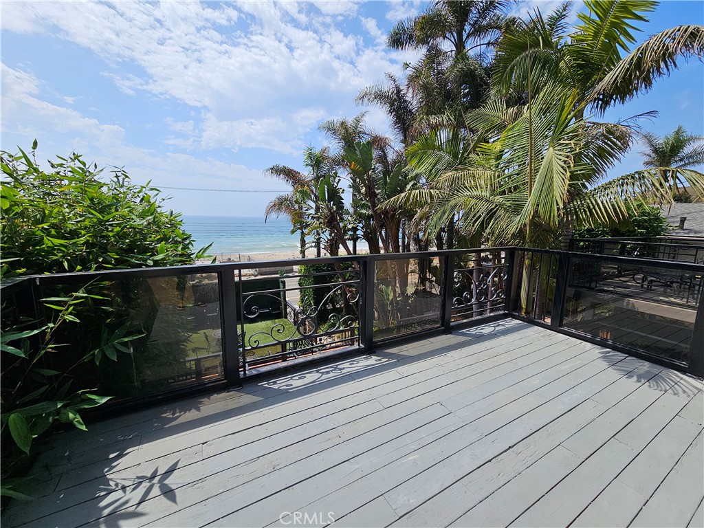 21549 Pacific Coast Highway