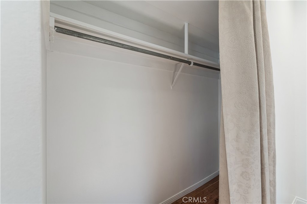 11138 Aqua Vista Street 49