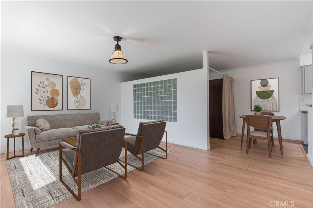 11138 Aqua Vista Street 49