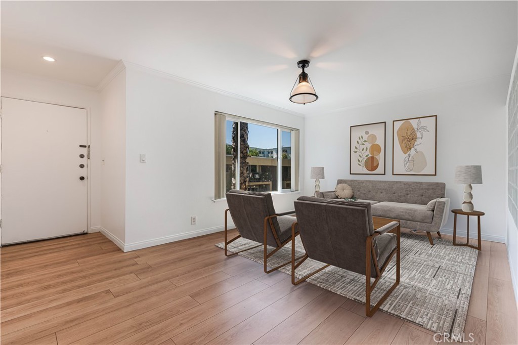 11138 Aqua Vista Street 49