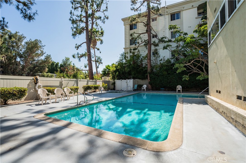 11138 Aqua Vista Street 49