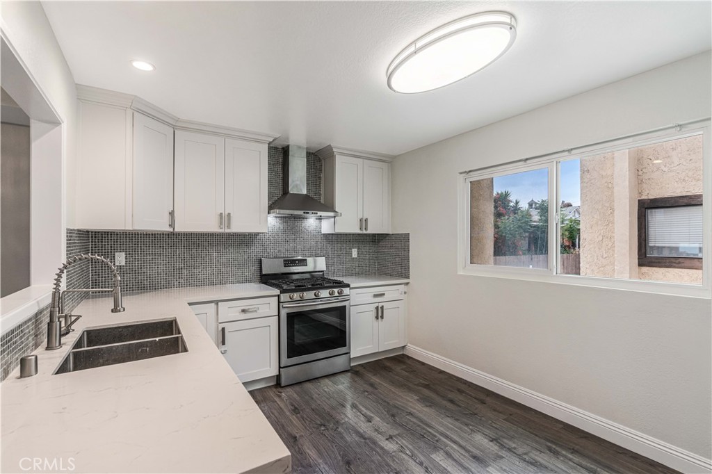 415 E Mission Road 12