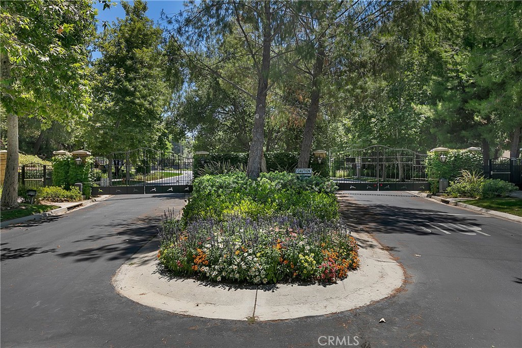 26839 Pinehurst Drive