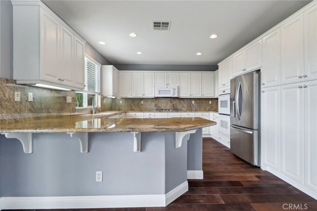 29133 Valley Oak Place