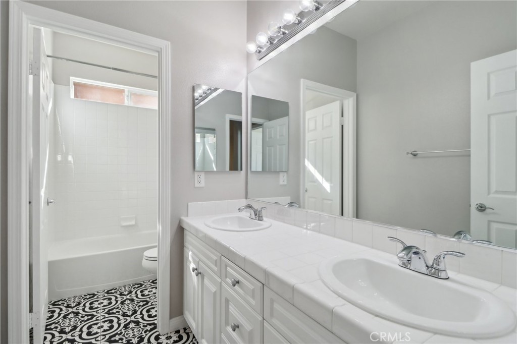 29133 Valley Oak Place