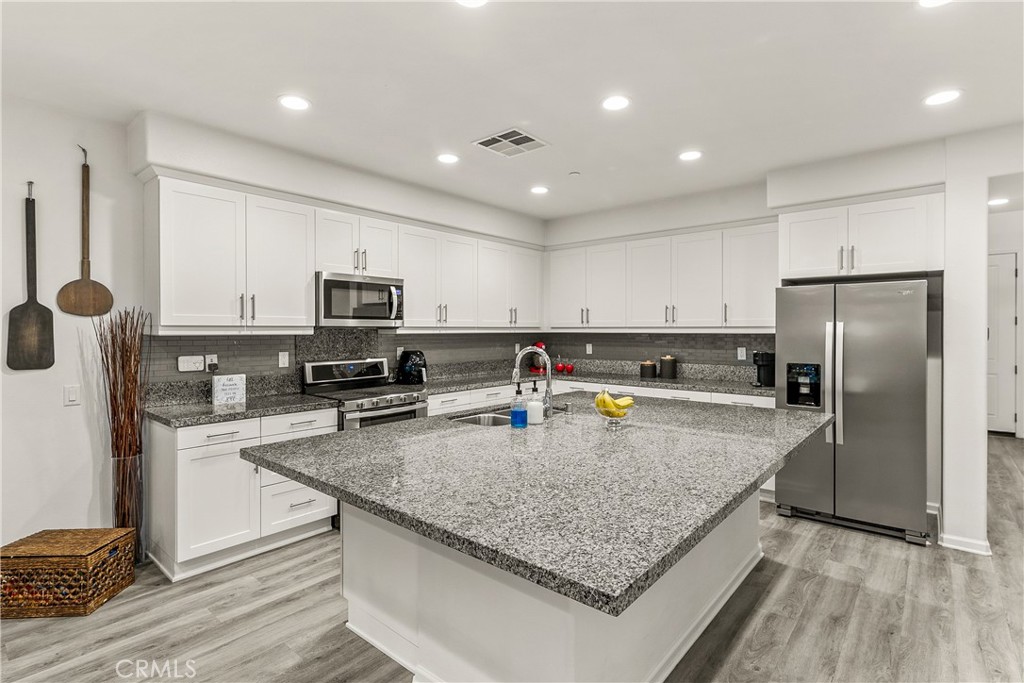 25187 Golden Maple Drive