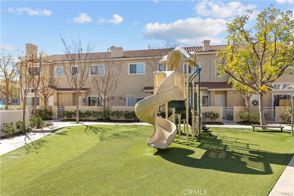 25781 Perlman Place B