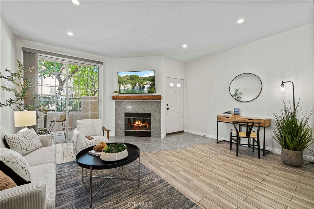 24143 Del Monte Drive 281