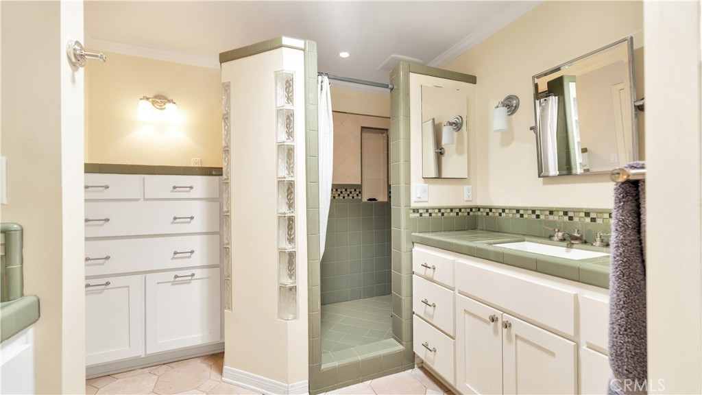 15833 Warm Springs Dr