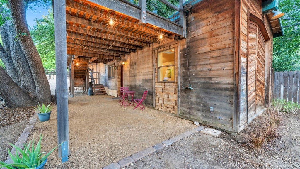 15833 Warm Springs Dr