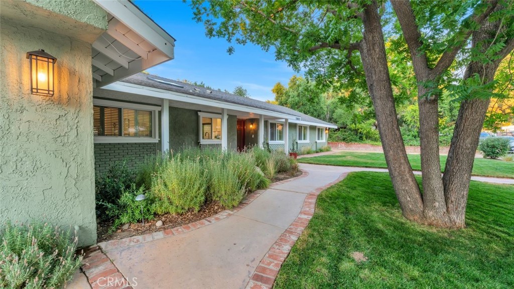 15833 Warm Springs Dr