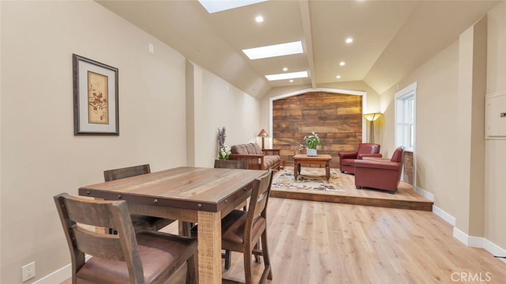 15833 Warm Springs Dr