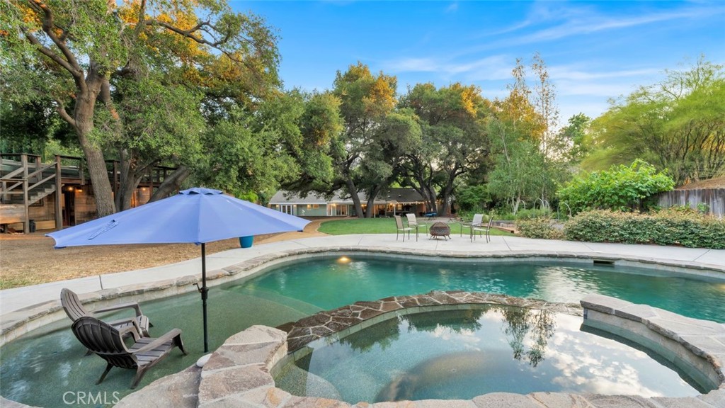 15833 Warm Springs Dr