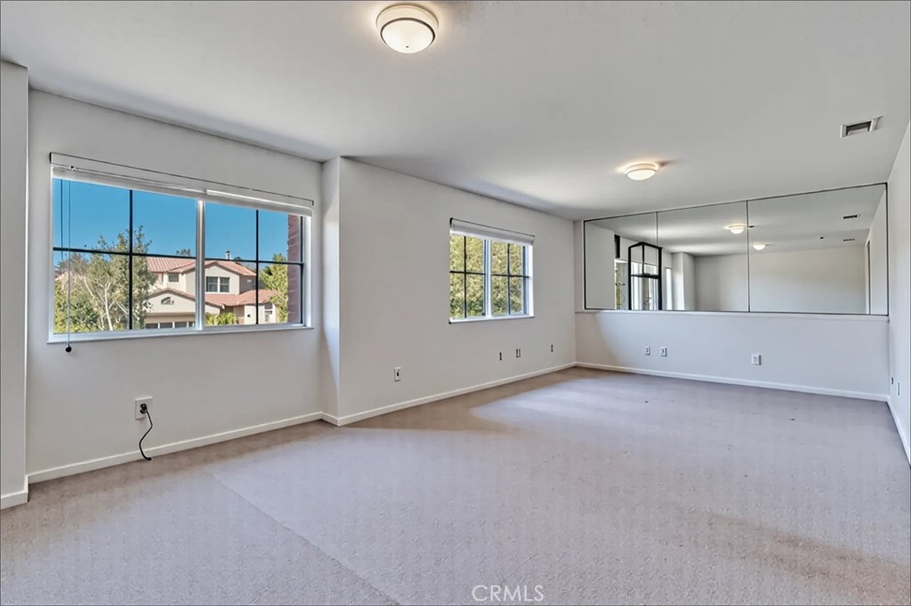 14218 Yellowstone Lane