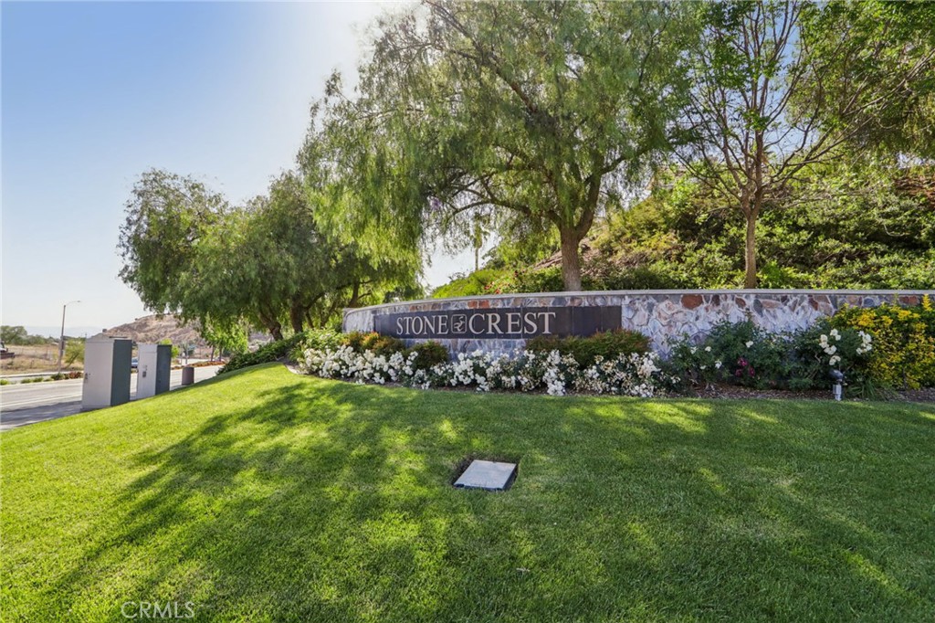 14218 Yellowstone Lane