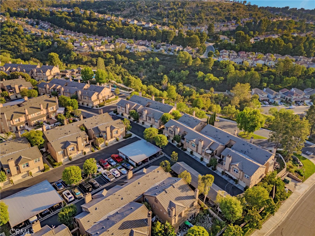 922 S Country Glen Way