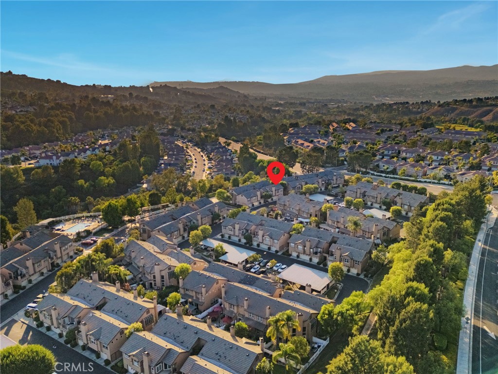 922 S Country Glen Way