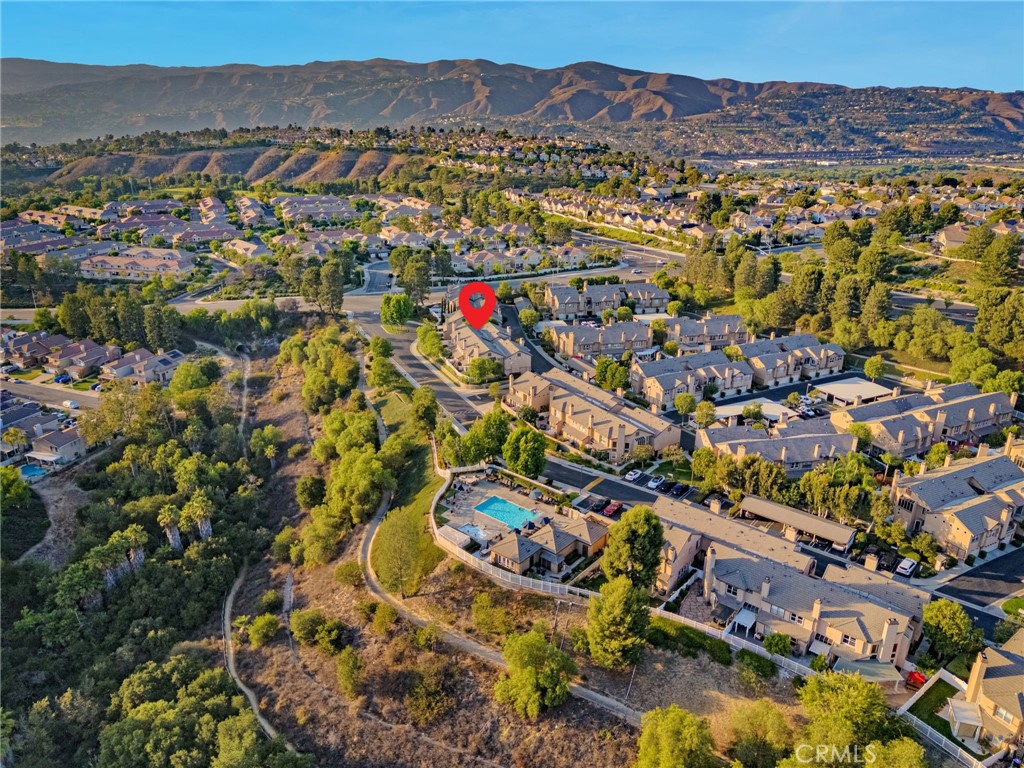 922 S Country Glen Way