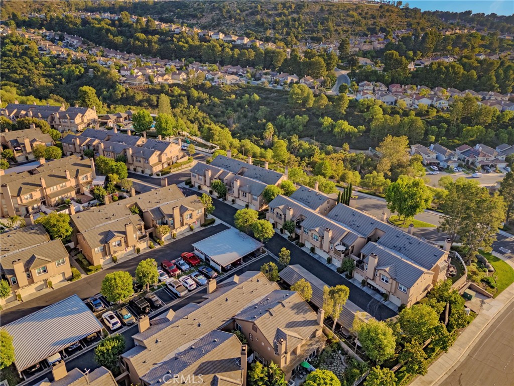 922 S Country Glen Way