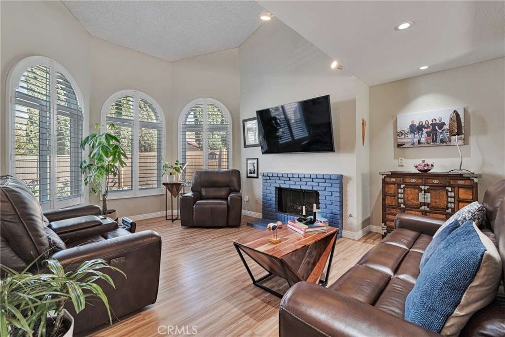 29857 Wistaria Valley